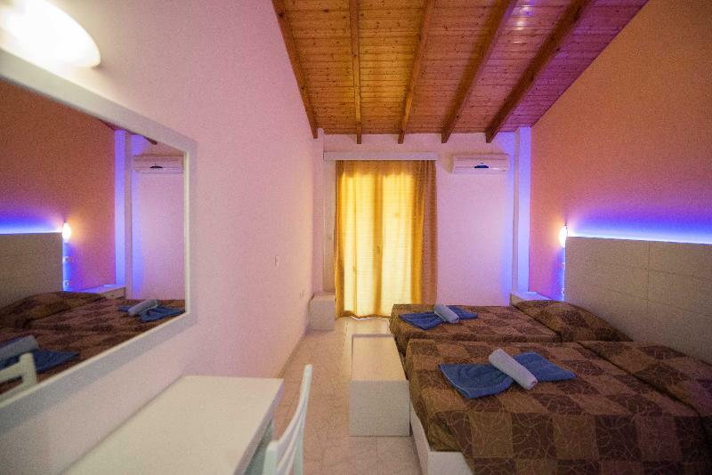 Silver Beach Hotel And Annexe Apartments (Adults Only) Roda  Exterior photo
